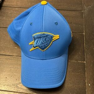 Adidas Oklahoma City Thunder hat size L/XL